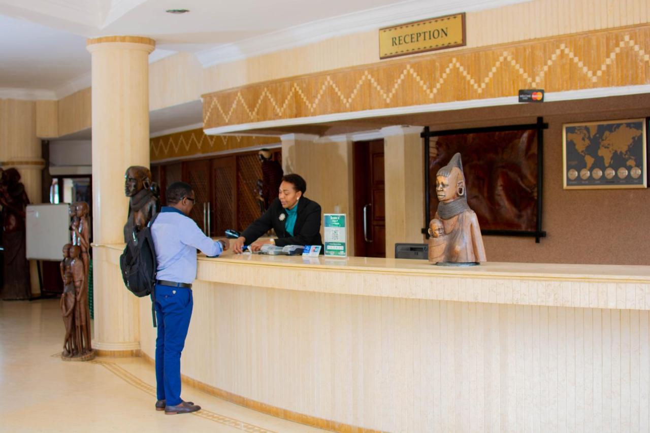 The Naura Springs Hotel Arusha Exterior foto